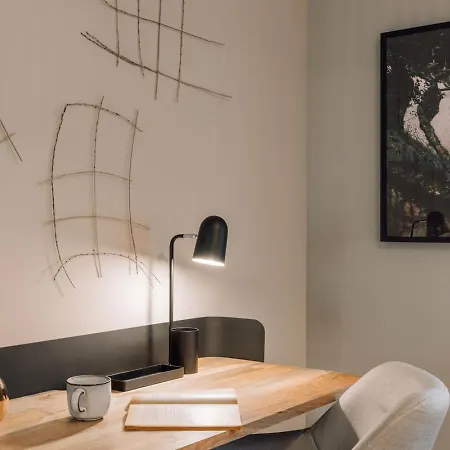 Batu - 2 Bedrooms And Terrace In Santo Antonio 리스본