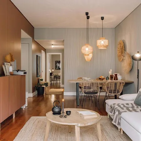 Batu - 2 Bedrooms And Terrace In Santo Antonio Apartment Lissabon